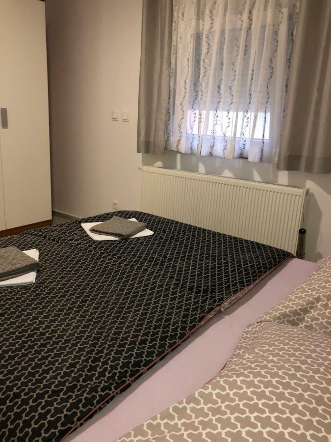 Apartmans And Rooms "Slavica" Novalja Zewnętrze zdjęcie
