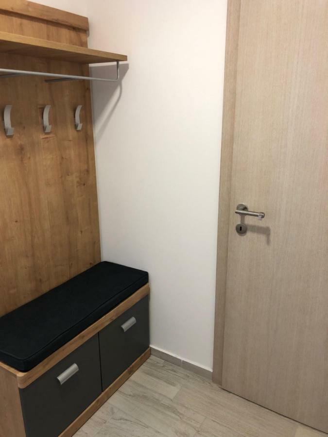 Apartmans And Rooms "Slavica" Novalja Zewnętrze zdjęcie