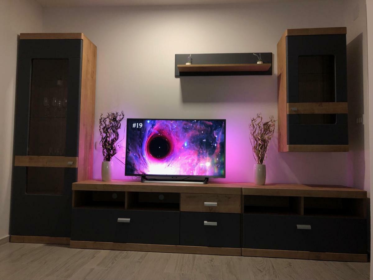 Apartmans And Rooms "Slavica" Novalja Zewnętrze zdjęcie